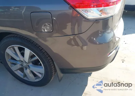 2015 Nissan Pathfinder Platinum z USA, uszkodzony, nr VIN 5N1AR2MN1FC711950